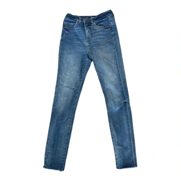 Express Denim - EXPRESS skinny high rise. Size 6R. In like new condition!